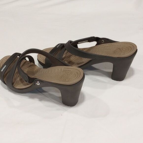 Brown Women's 9 Cyprus IV Crocs Heeled Sandals - Picture 5 of 8